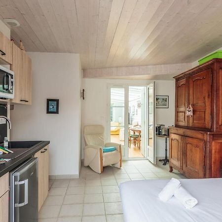 Nice Studio With Veranda Nearby The Beach In La Flotte - Welkeys Buitenkant foto